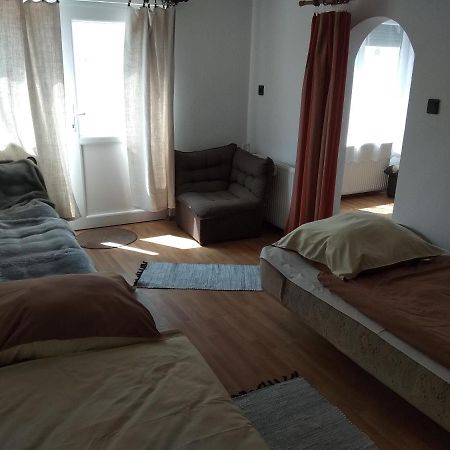 Amira Apartman Balatonlelle Exterior foto